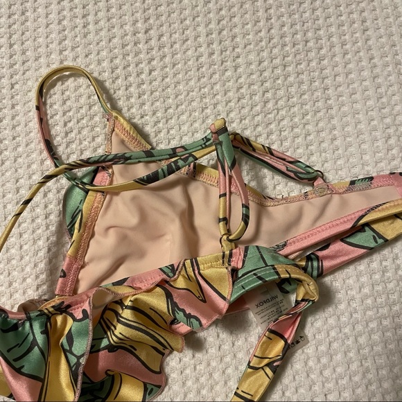 Wildfox Swim banana bikini top - Picture 6 of 8